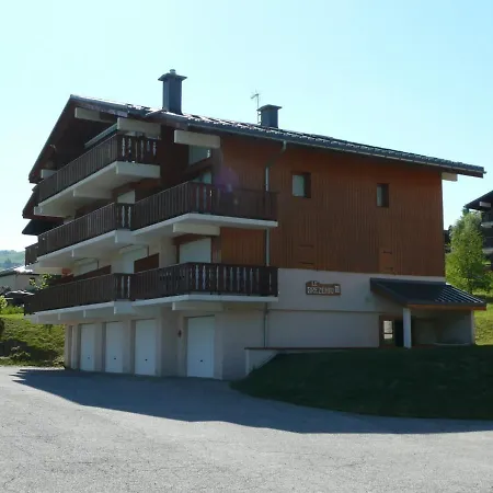 2 Pieces Aux Saisies, Balcon Sud/est, Proche Pistes Et Esf, Classe 2 Etoiles - Fr-1-594-118